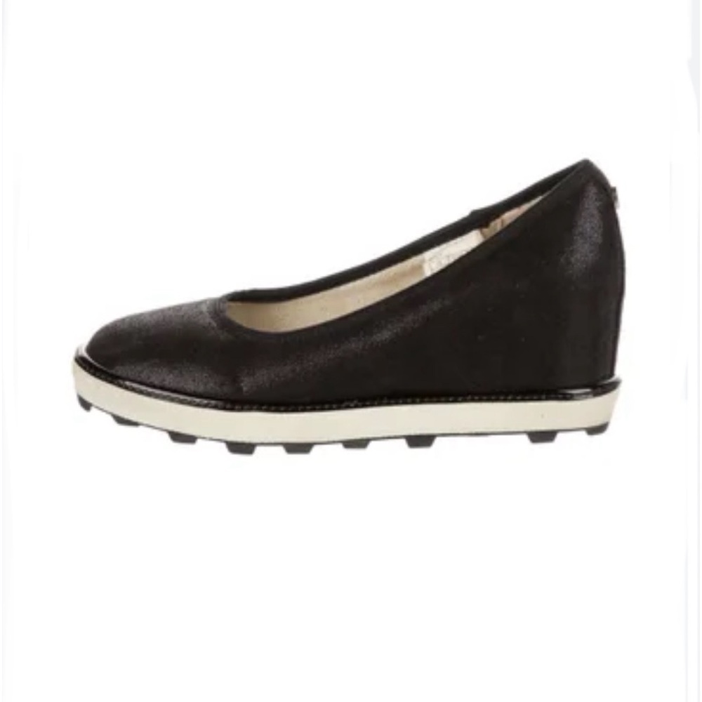 Girl's Stuart Weitzman Black Ariana Clare Wedges, NWT!